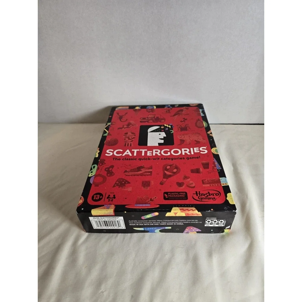 Hasbro Scattergories‎ Classic Game - Party Game for Teens & Adults NEW